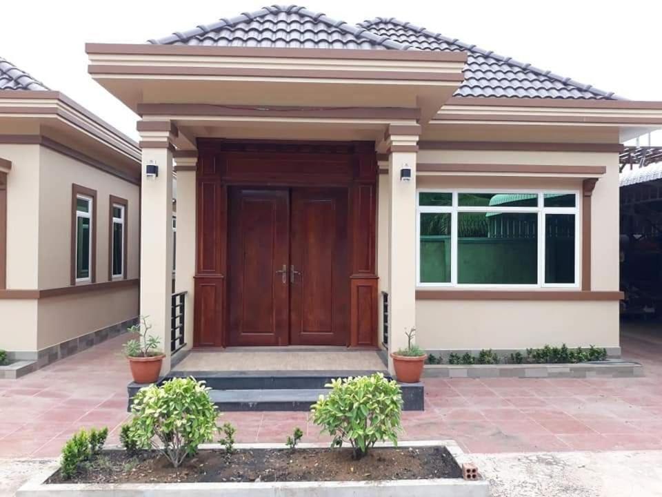 Serei Saophoan Villa Homestay 시소폰 외부 사진