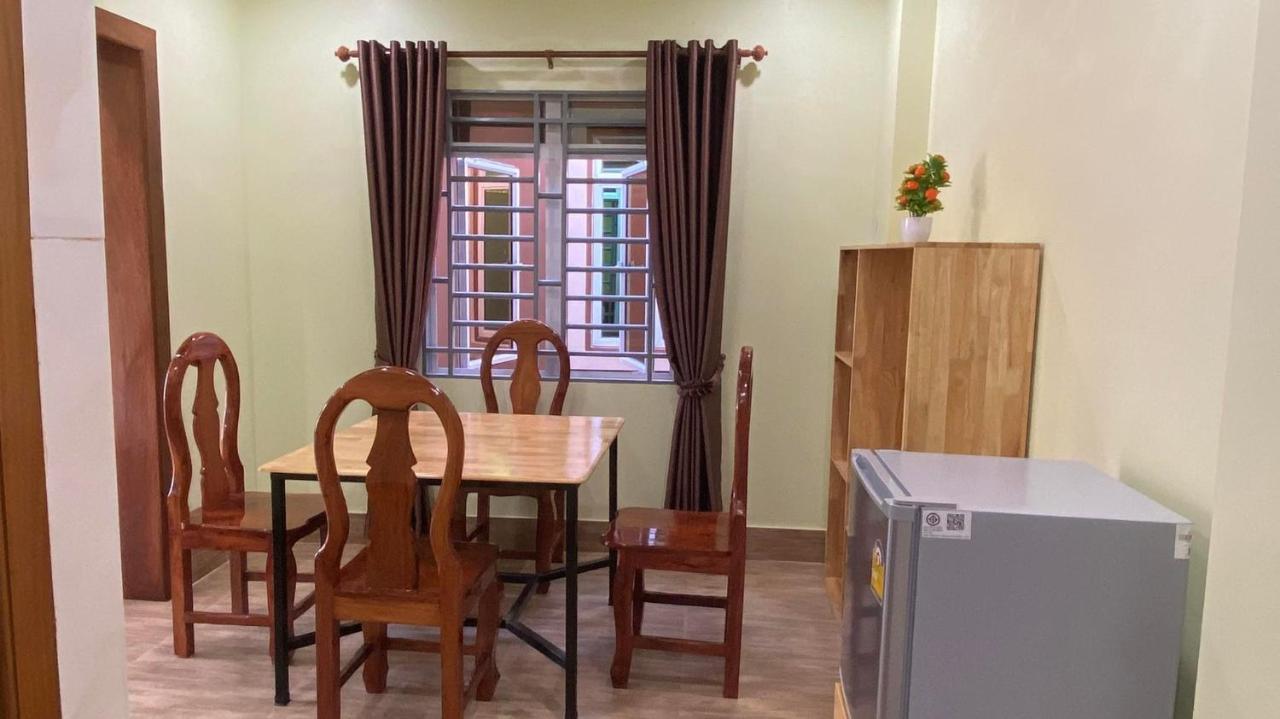 Serei Saophoan Villa Homestay 시소폰 외부 사진