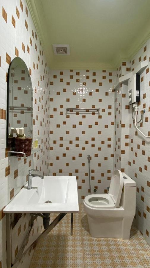 Serei Saophoan Villa Homestay 시소폰 외부 사진